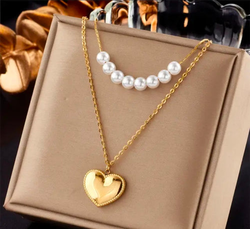 Collier Élégance Perlée & Cœur Doré – Acier Inoxydable